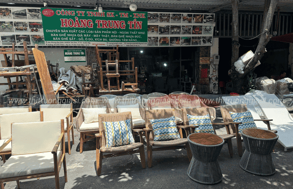 Xưởng bàn ghế giả mây TPHCM