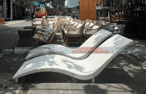 Xưởng sản xuất bàn ghế giả mây