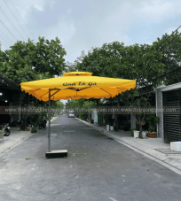 Dù Cafe Lệch Vuông 2.5m – Giải Pháp Che Nắng Gọn Gàng, Tiện Lợi Cho Quán Ngoài Trời